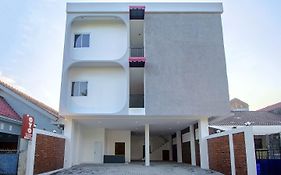 Hotel O 88 Exclusive Guesthouse